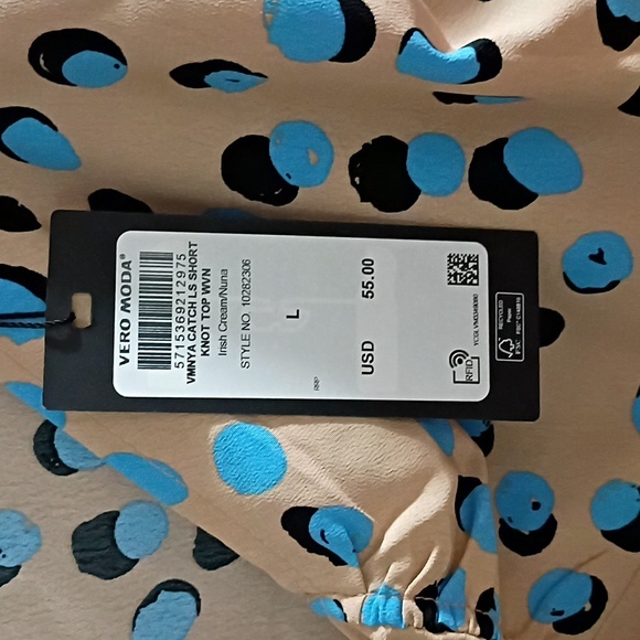 Vero Moda  Blouse - Picture 6 of 6